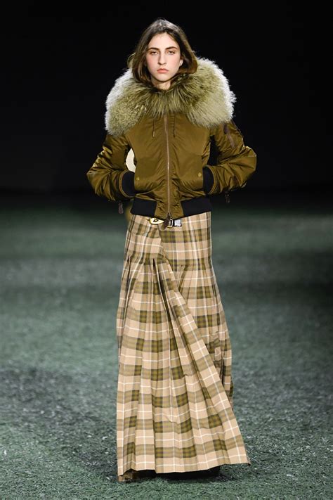 burberry wwd|burberry runway fashion show.